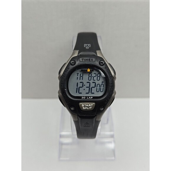Timex Ironman Classic 30 Lap Watch 34mm Indiglo WR100M New Battery Quartz Womens - Picture 1 of 11